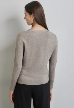 Pull en maille avec détails