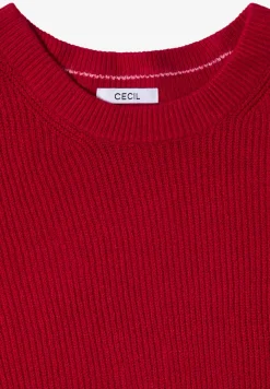 Pull-over avec détails structurés