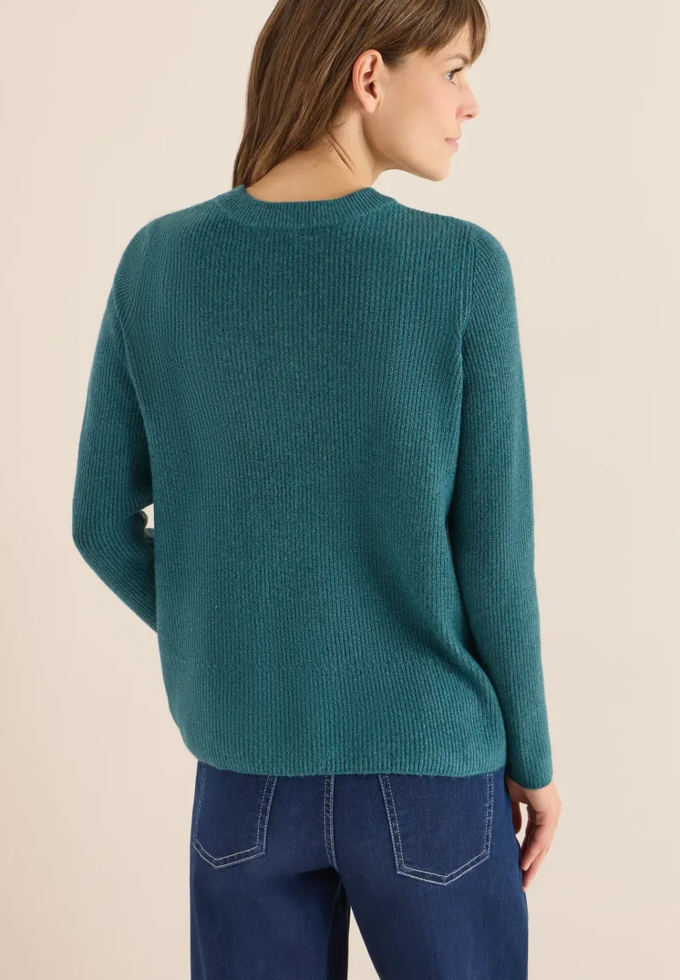 Pull-over avec détails structurés