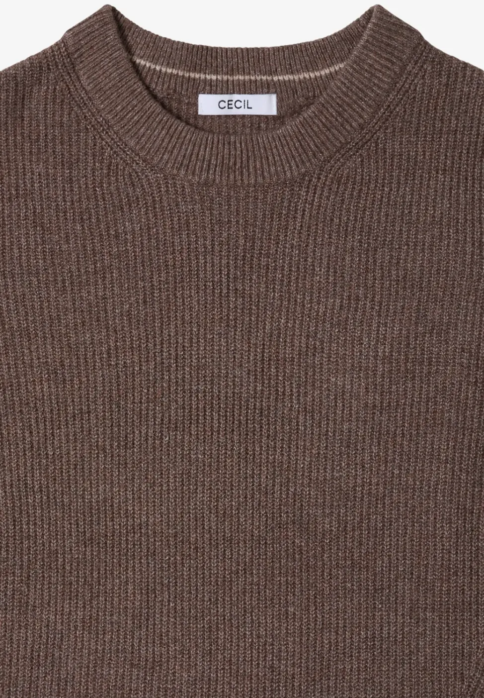 Pull-over avec détails structurés