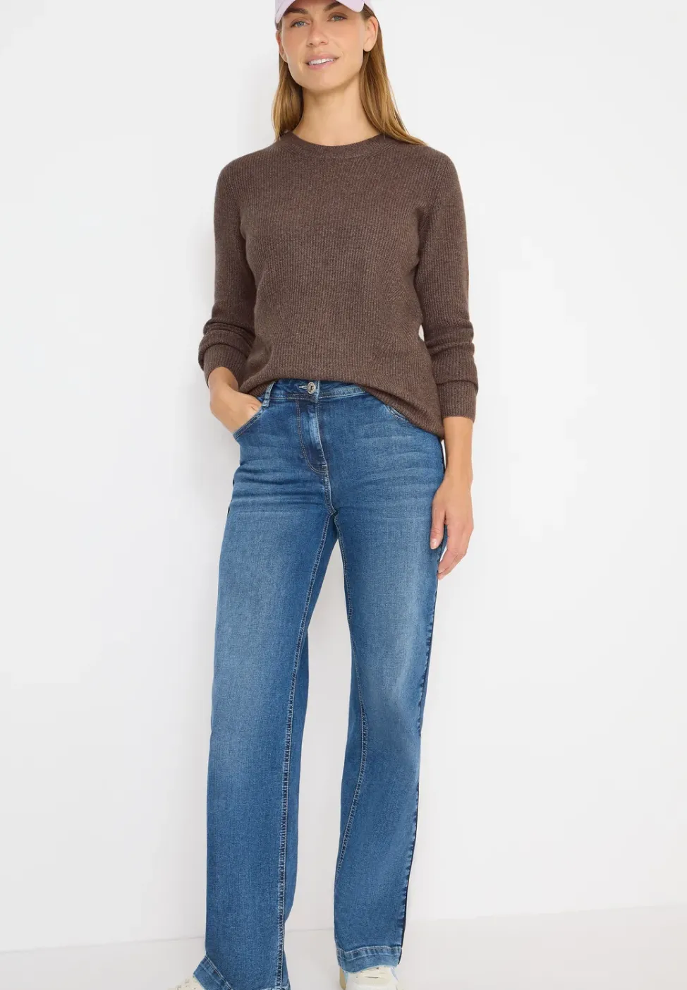 Pull-over avec détails structurés