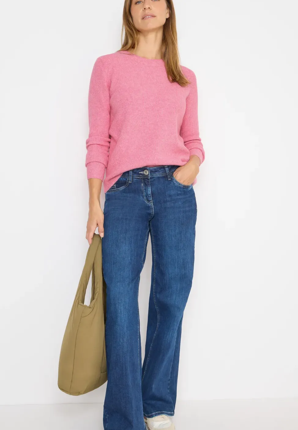 Pull-over avec détails structurés