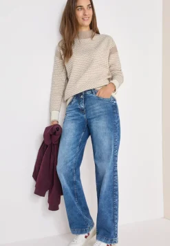 Pull-over structuré