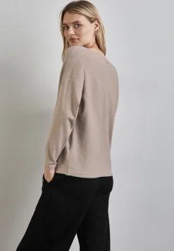Pull-over Dolman