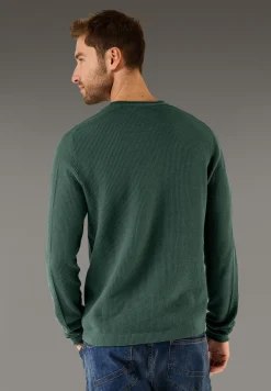 Pull-over à la structure fine