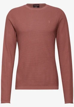 Pull-over à la structure fine