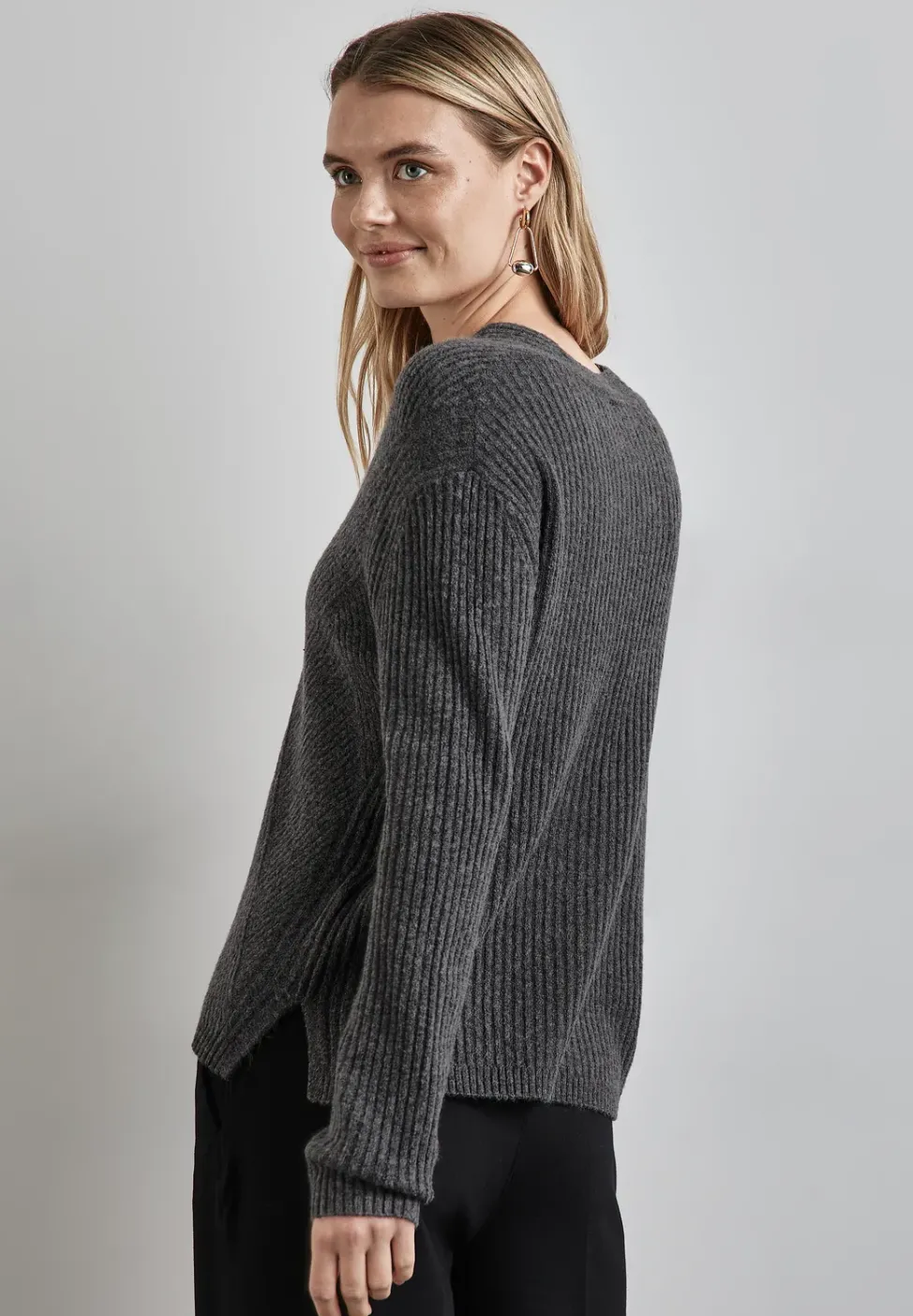 Pull-over structuré
