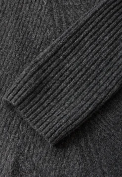Pull-over structuré