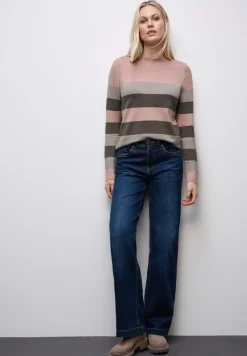 Pull à rayures