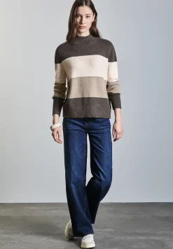 Pull à rayures