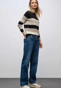 Pull à rayures