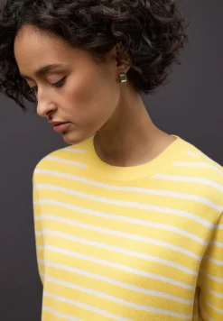 Pull à rayures