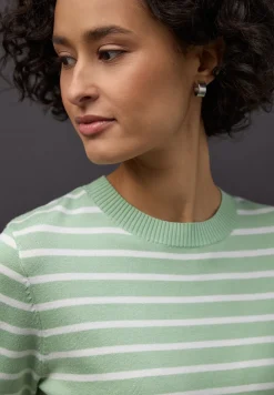 Pull à rayures