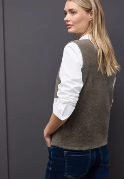 Pull sans manches