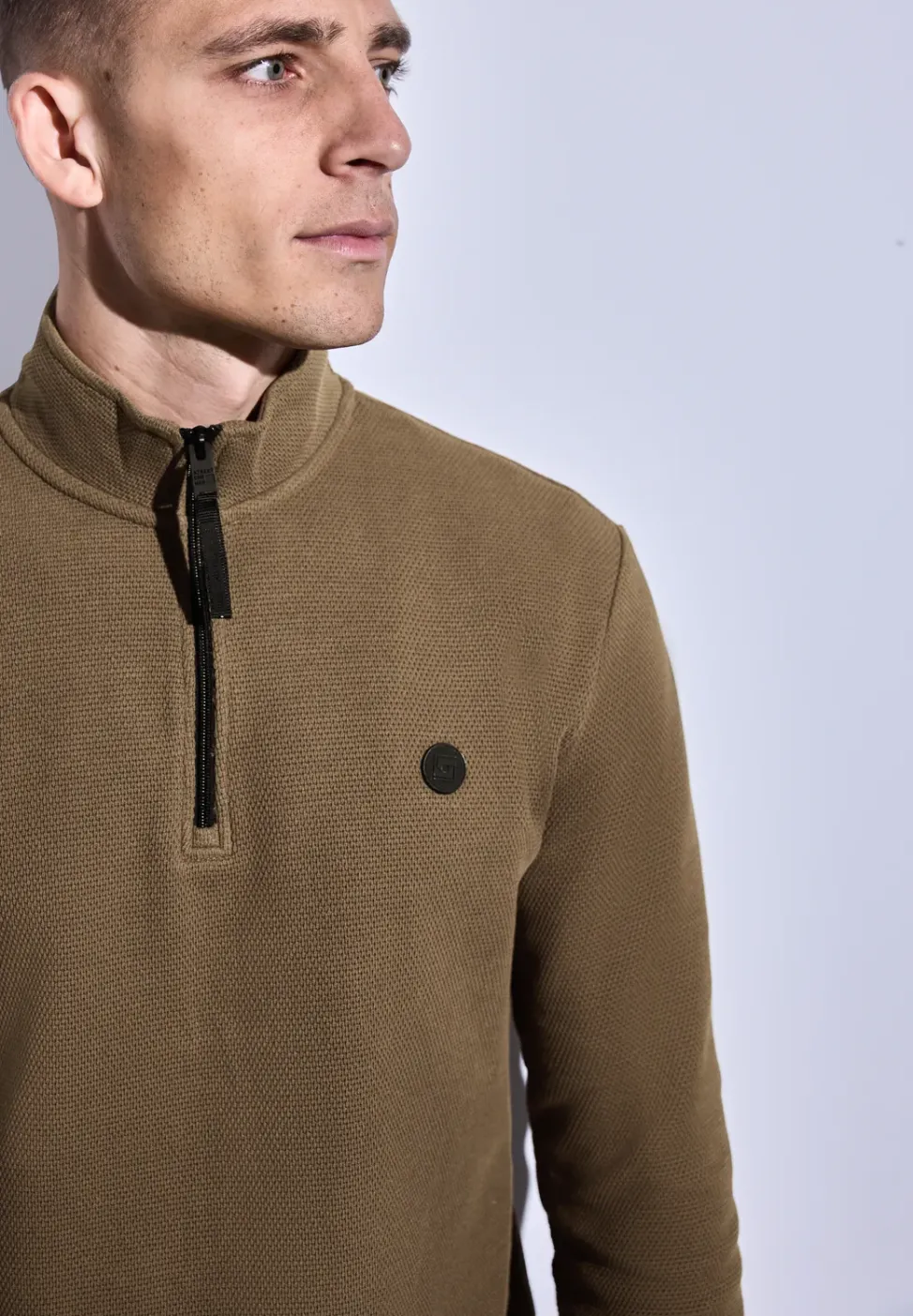 Pull structuré avec troyer