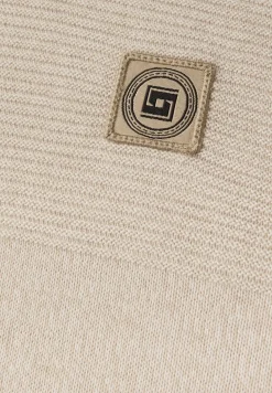 Pull à structure mixte