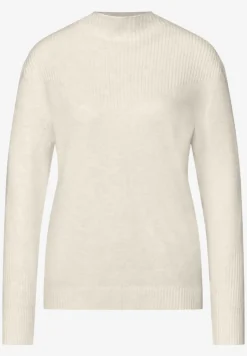 Pull à structure mixte