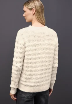 Pull à structure moelleuse