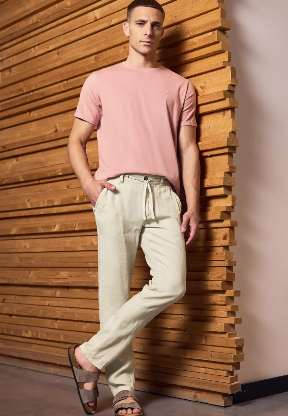 Relaxed Fit Chino en lin