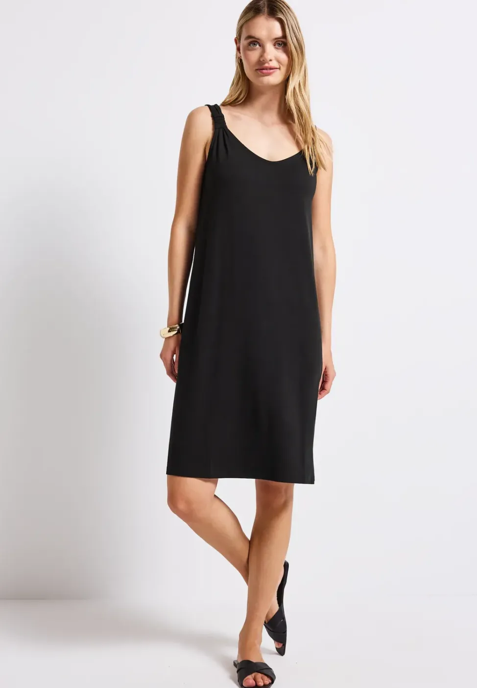 Robe avec détail de nœuds