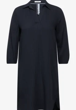 Robe avec structure