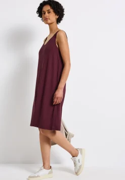 Robe à bretelles en couleur unie