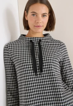 Robe à carreaux
