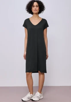 Robe décontractée