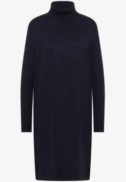 Robe douillette à col roulé