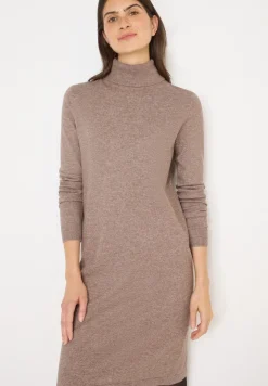 Robe douillette à col roulé
