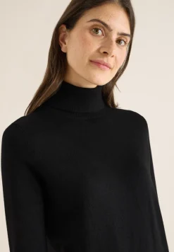 Robe douillette à col roulé