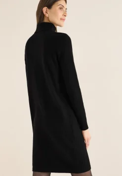 Robe douillette à col roulé