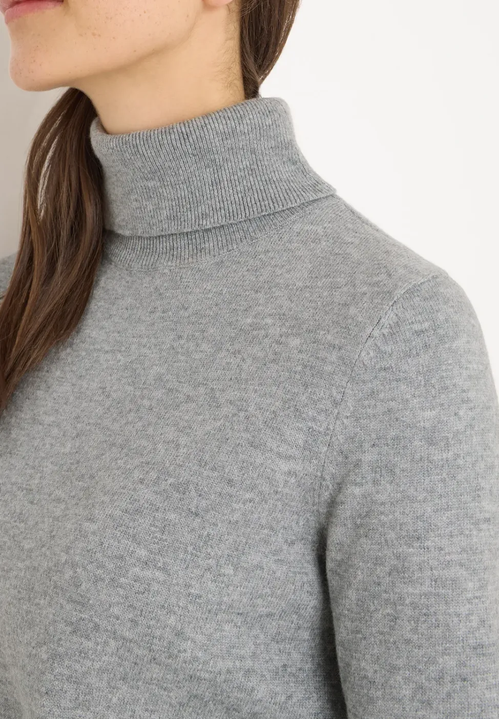 Robe douillette à col roulé