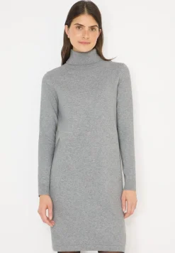 Robe douillette à col roulé