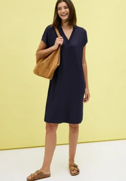 Robe d'été en tricot