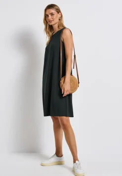 Robe en couleur unie