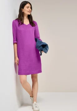 Robe en lin à col en V