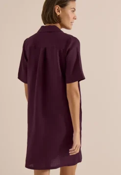 Robe en lin jusqu'au genou