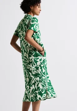 Robe en lin à motifs