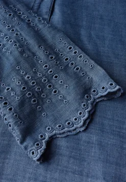 Robe en lyocell avec broderie