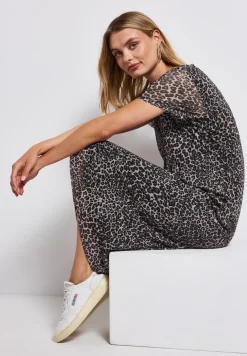 Robe en maille avec imprimé léopard
