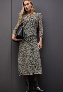 Robe en maille avec motif léopard