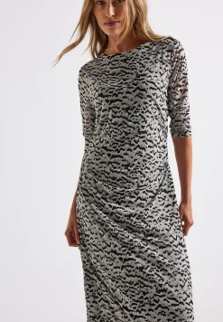 Robe en maille à motifs