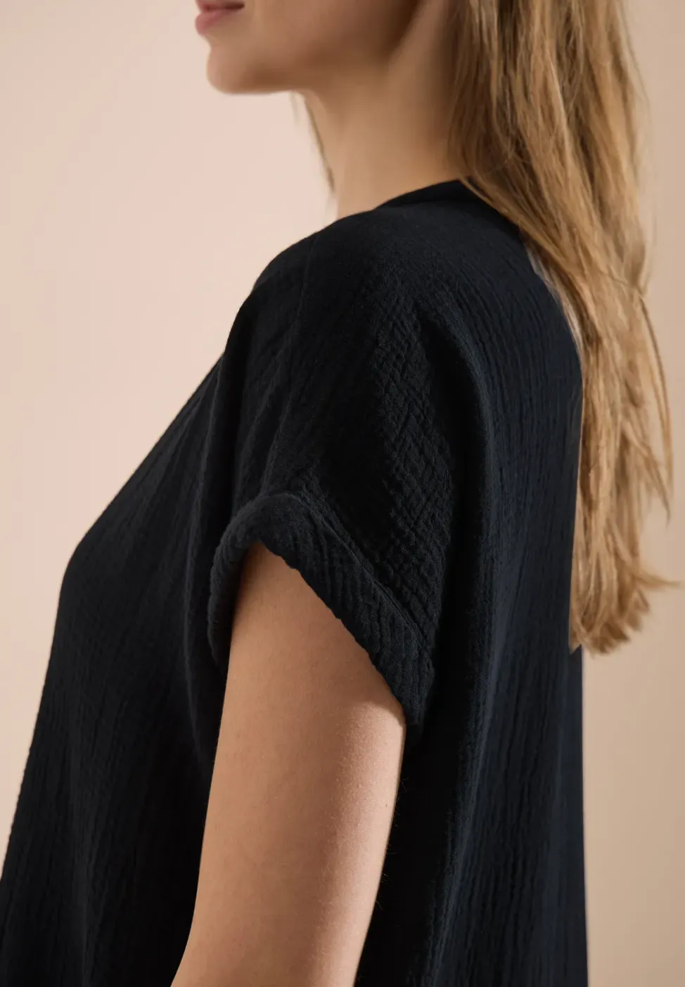 Robe en mousseline à manches courtes