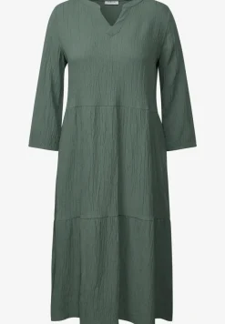 Robe en seersucker avec volants