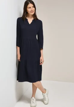 Robe en seersucker avec volants