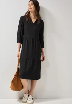 Robe en seersucker avec volants