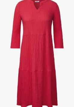 Robe en seersucker avec volants
