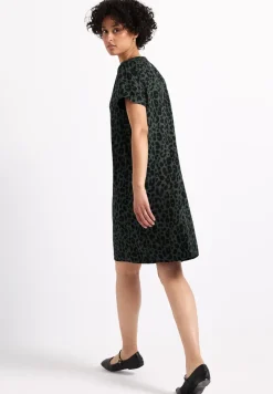 Robe en sergé à motifs
