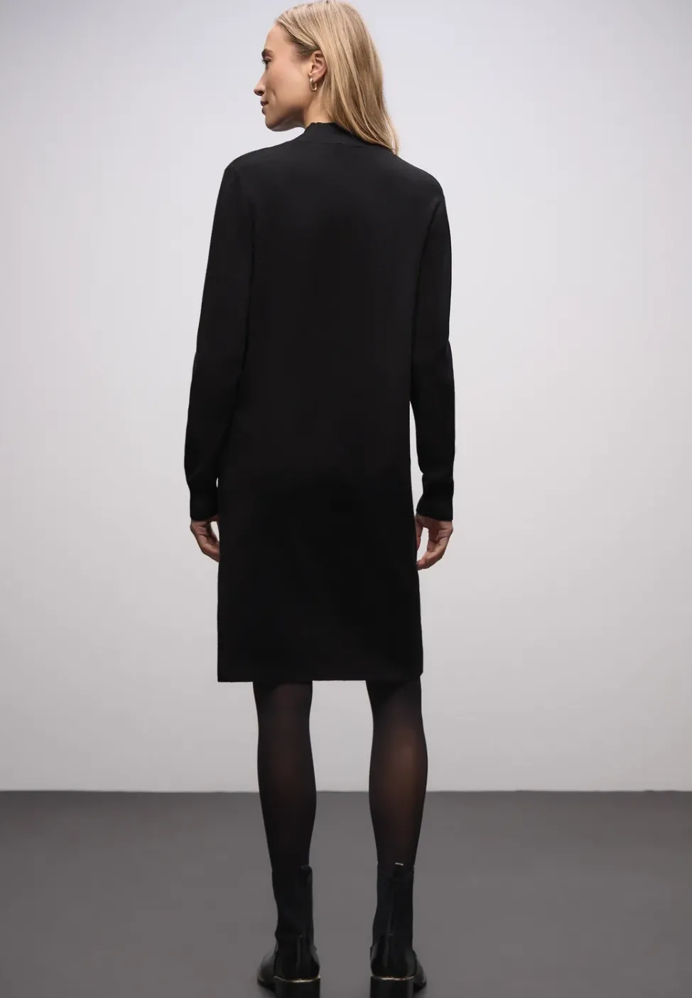 Robe en tricot Turtleneck